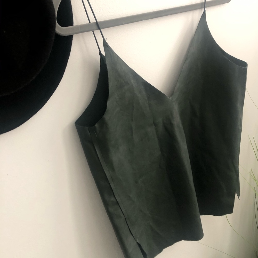 ZARA EMERALD GREEN FAUX LEATHER CAMISOLE (SIZE S)